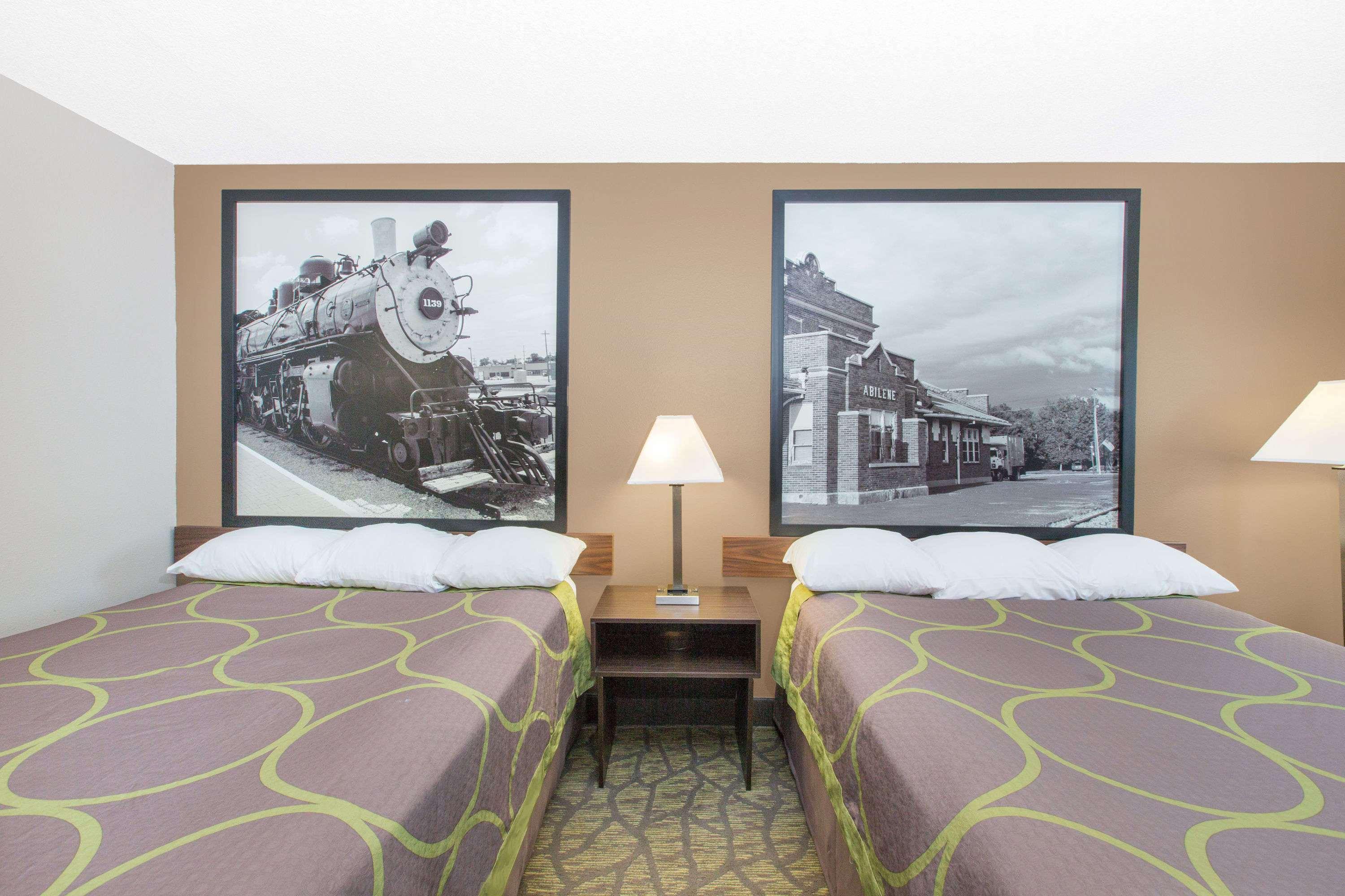 ซูเปอร์ 8 บาย วินด์แฮม เบลวิลล์ Hotel Belleville ภายนอก รูปภาพ